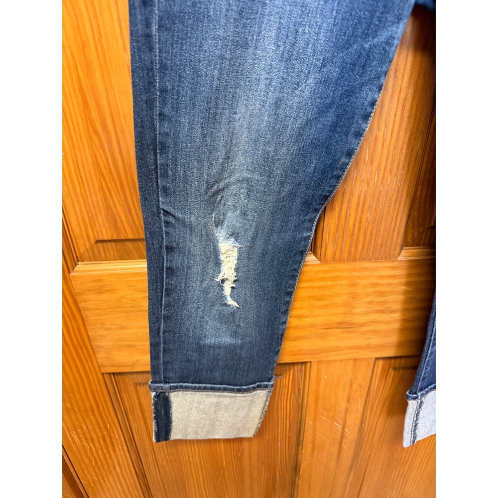 Kut from the Kloth Cameron Mid Rise Straight Leg Cropped Distressed Jeans Size 8 - Picture 4 of 9